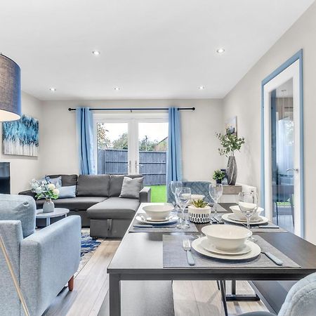 Mk 2-Bedroom Contractor'S Gem, 5 Beds, Sleeps 6, Free Parking Milton Keynes Luaran gambar
